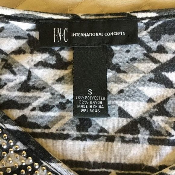 Inc International Concepts Tribal Pattern‎ Cold Shoulder Tee Rhinestones Size S - Picture 6 of 8